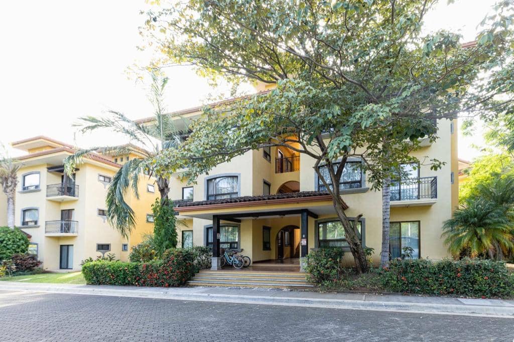 Exclusive 2 Bed/2 Bath Condo 0302221036, Exclusive 2 Bed/2 Bath Condo